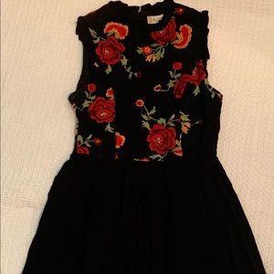Floral lace dress